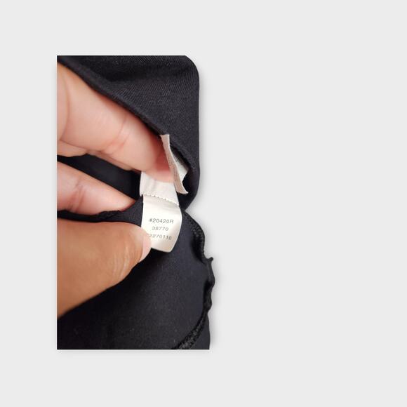 Spanx The Perfect Funnel Crew Top Black Back Zip Women's Medium - Picture 6 of 9